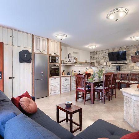 Apartman Pietro Motovun Exteriör bild